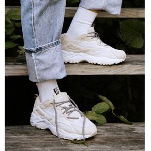 Fila Ray Tracer dad sneakers